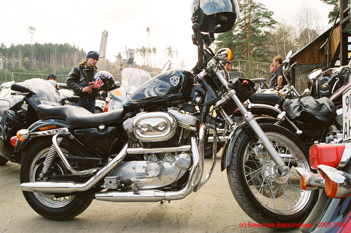 MOTO_HARLEY_SPORTSTER_IZ_E-BURGA