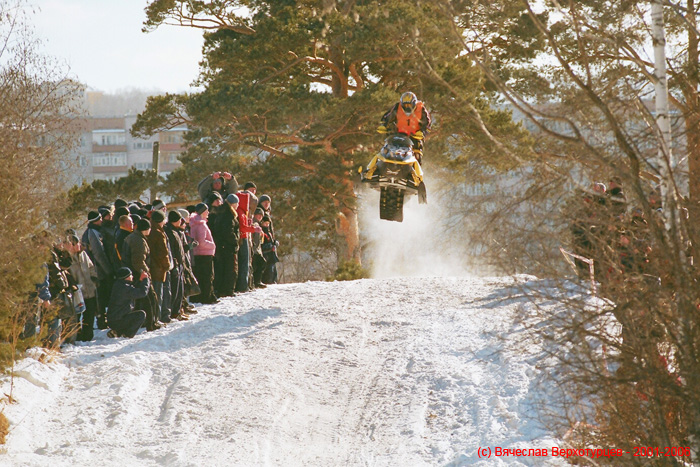 SNOWBAIK_SKI-DOO