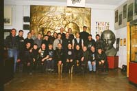 FOTO_s_direktorom_IMZ_v_moto_muzee_2002